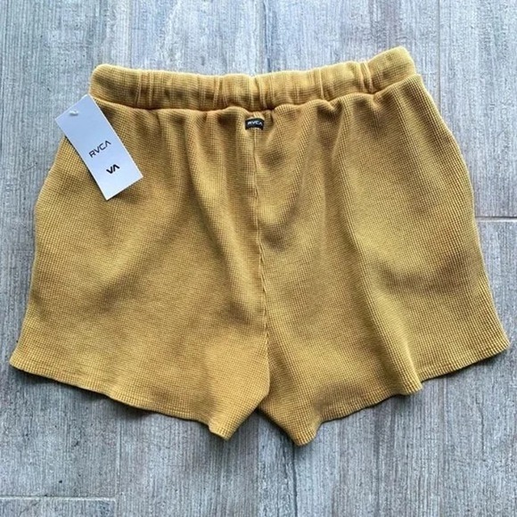 RVCA Women's Sunday Collection Sweet Dreams Comfy Thermal Knit High Waist Shorts - Picture 4 of 4